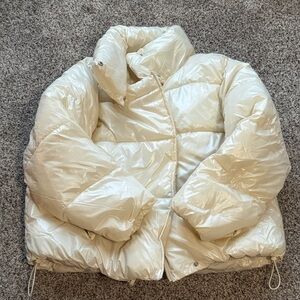 a new day Cream Puffer Jacket with Quilted Design XL - extra large Cute!